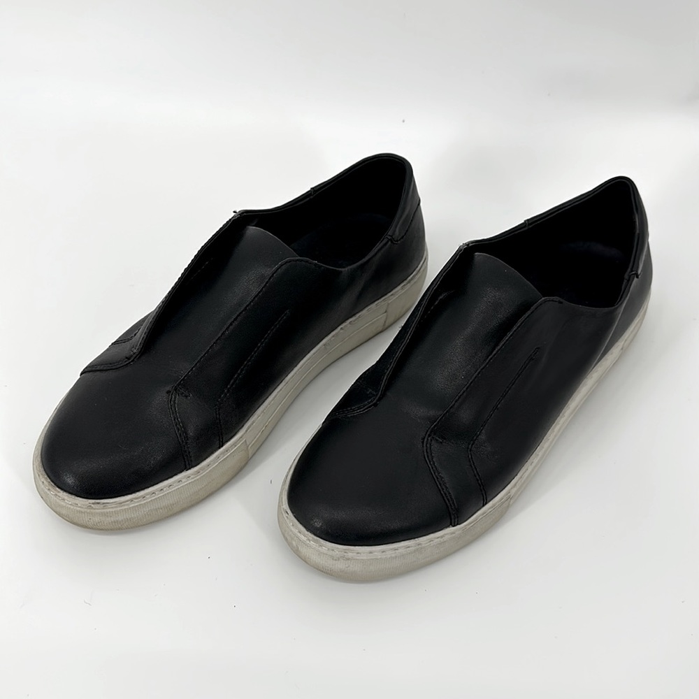 J/Slides Noel Platform Sneaker Size 9
